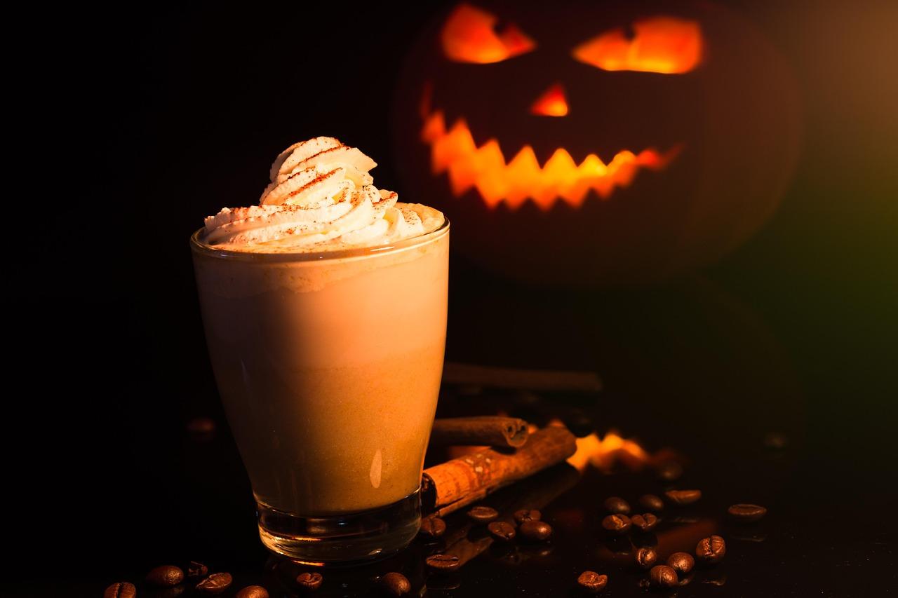 Hot spiced chocolademelk